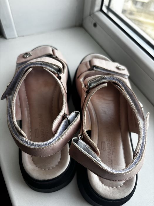 Сандали женские 37р