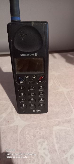 Telefon mobil, Ericsson
