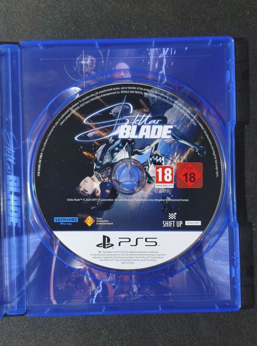 Игры на ps5/4 и DualSense