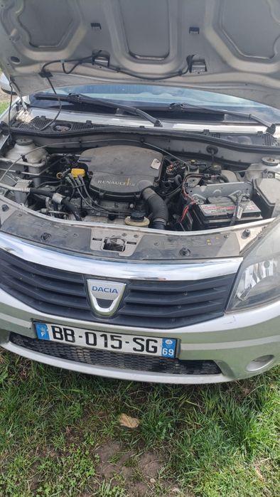 DACIA Sandero 2011 — imagine 4