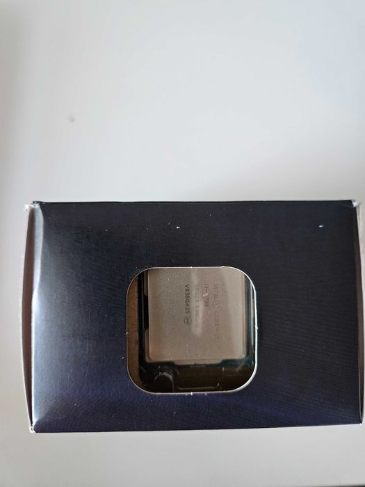Procesor Intel i7 9700k