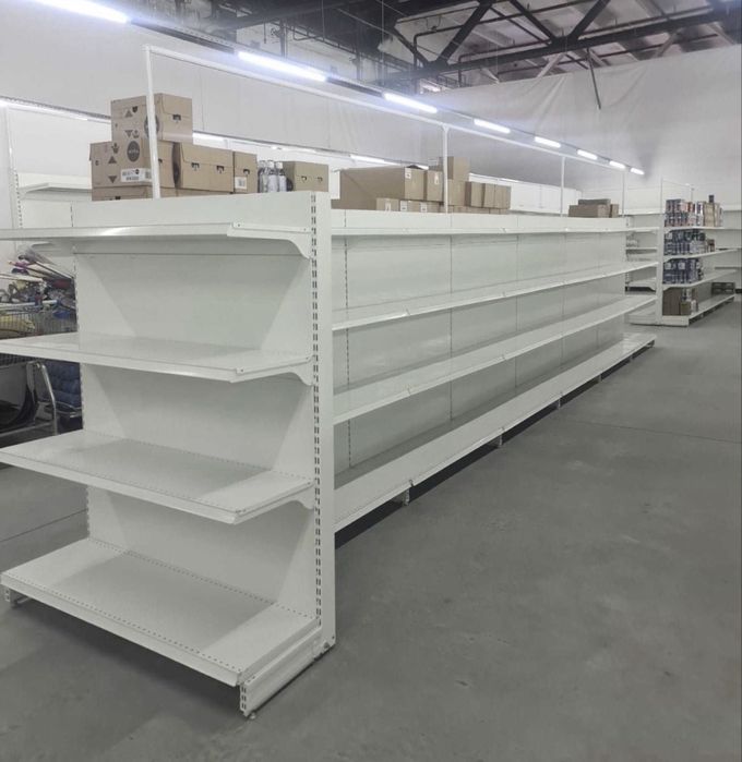 Rafturi metalice de magazin