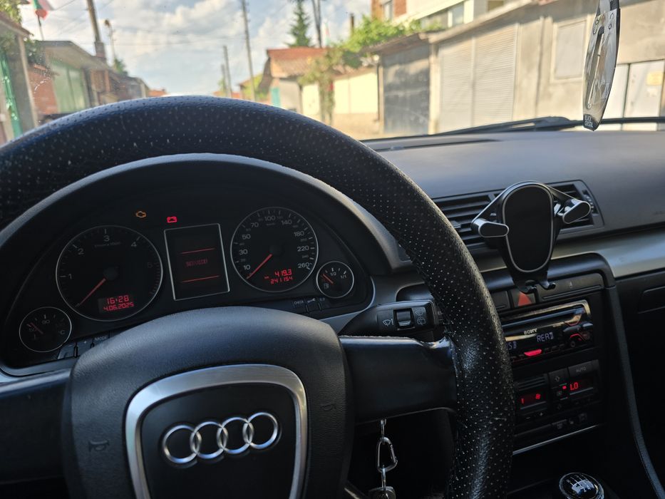 Audi a4 b7 2.0 tdi 140 к.с
