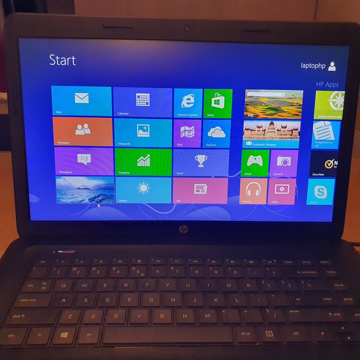 Laptop  HP250 G1
