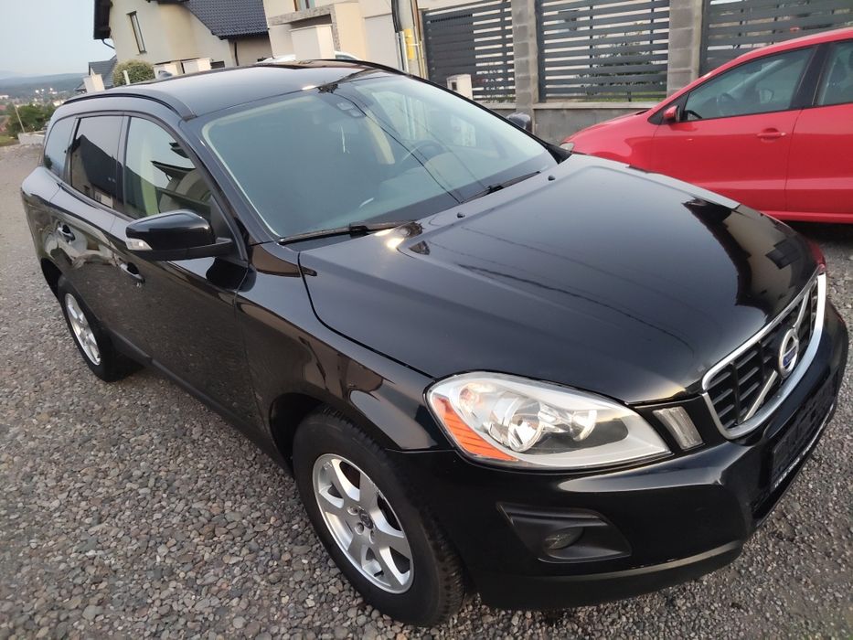 Vând Volvo XC60 2.4 D