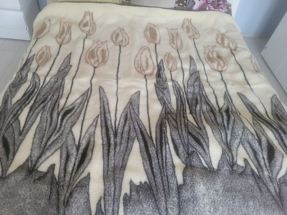 Patura de lana naturala 100%