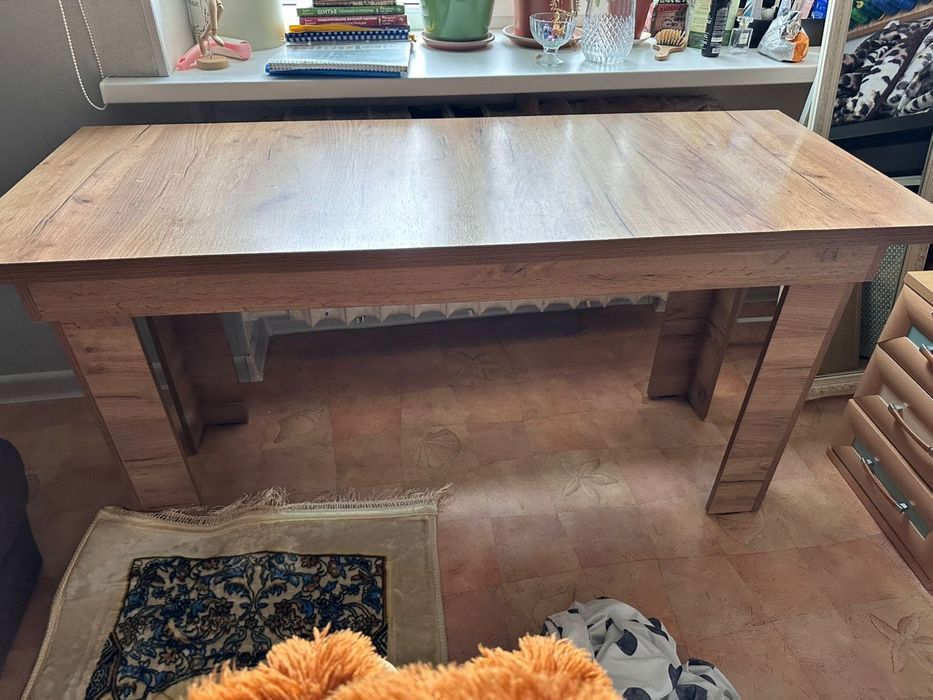 Үстел өте жақсы күйде