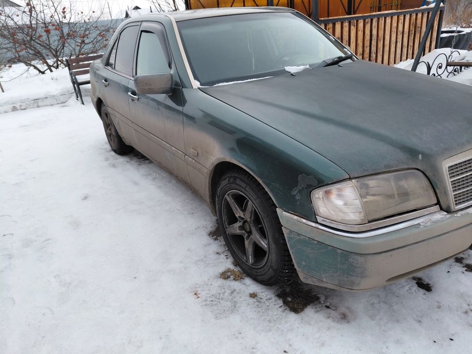 Продам мерседес с180