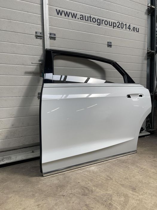 Задна лява врата за audi a8 d5 4n - 4n0833051a