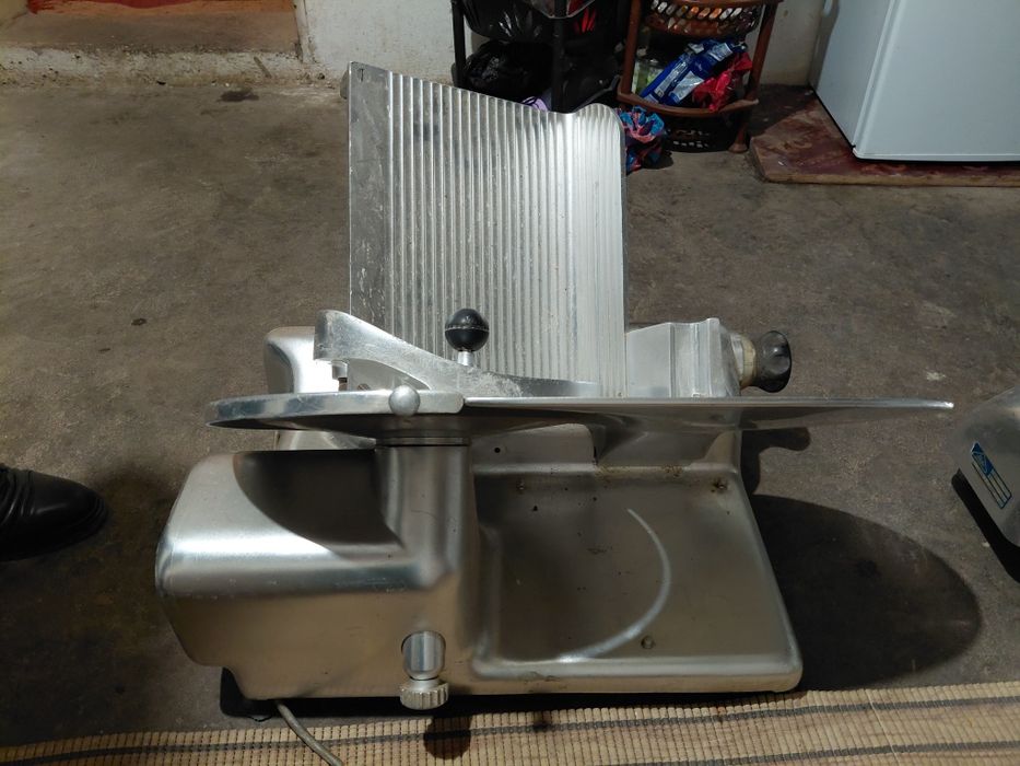 Слайс Машина/Колбасорезачка