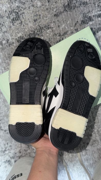 Off-white out of office