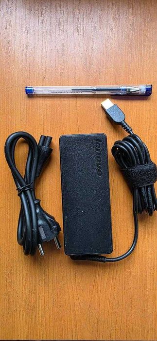 Mini Pc Lenovo ThinkCentre M70q Gen 3 Tiny  I5-12400T/32GB/1TB