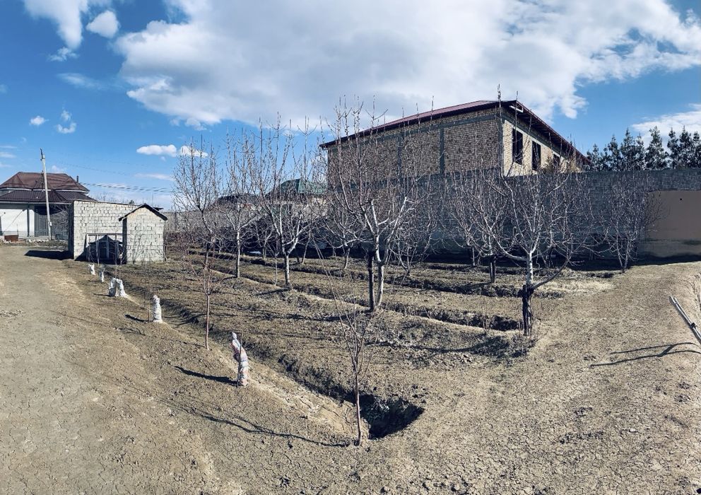 Продаётся земельный участок — 8 соток (≈800 м²)