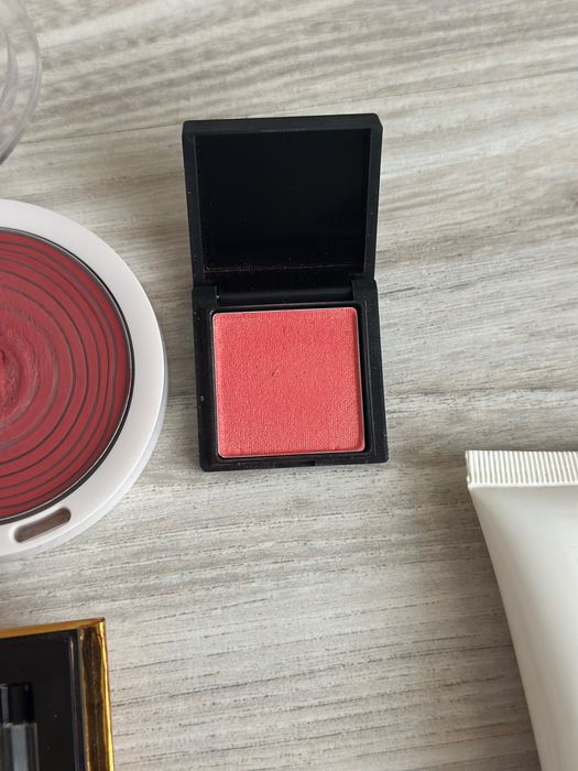 Make up by Mario nars Руж, сенки, крем, бронзер