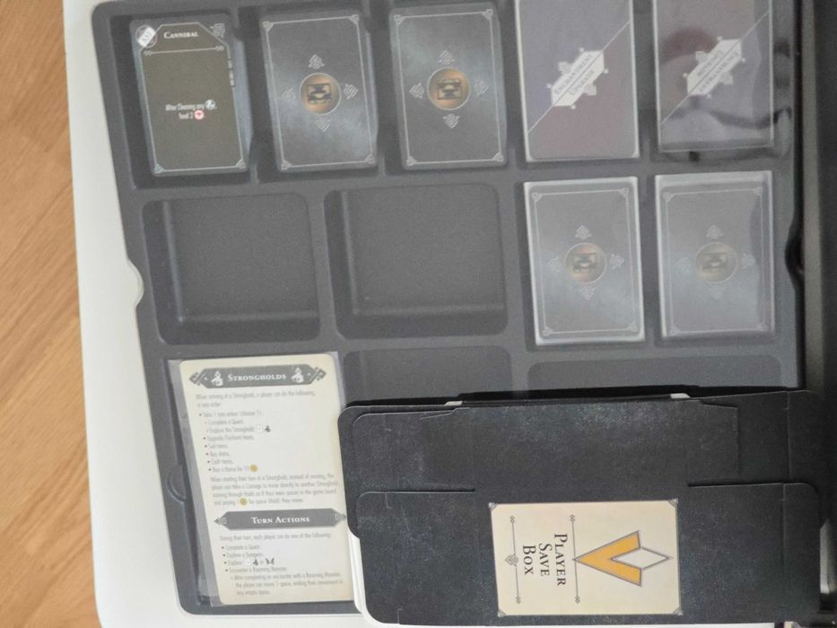 The Elder Scrolls V: Skyrim – The Adventure Game + extensie 5–8 jucători + playmat - Boardgame