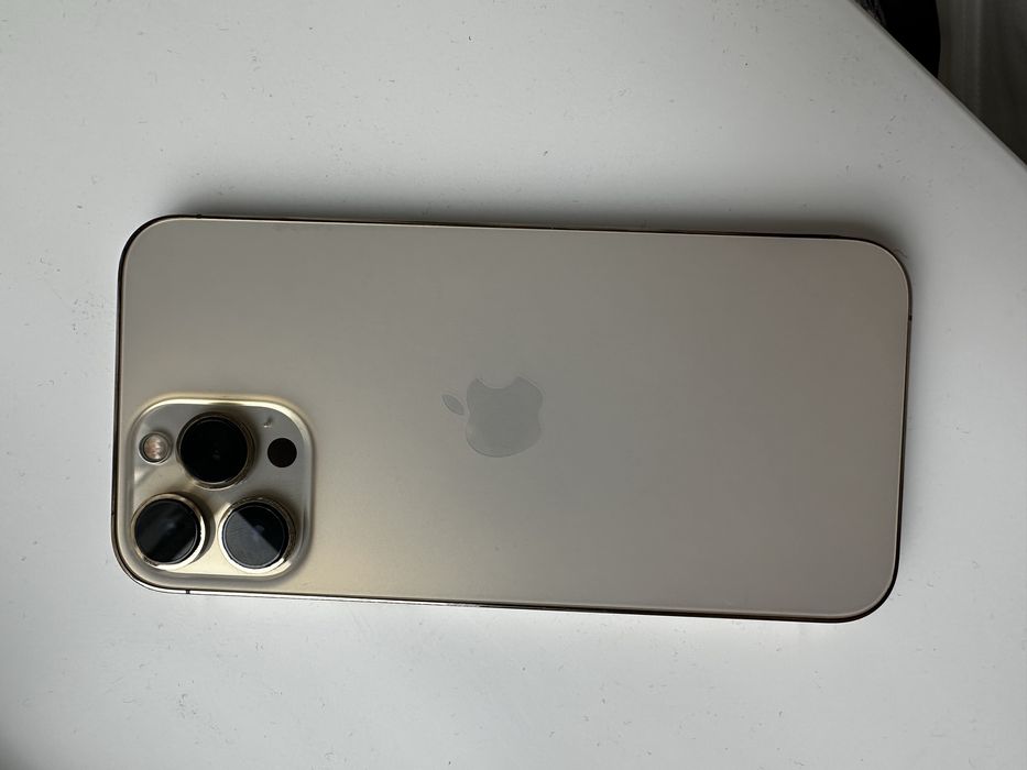 Iphone 13 PRO MAX GOLD 128 GB 1750 lei