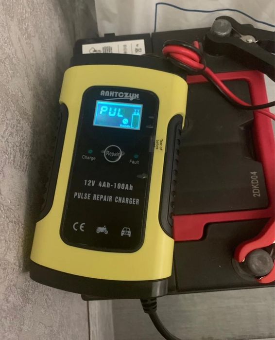 Зарядное устройство для аккомуляторов