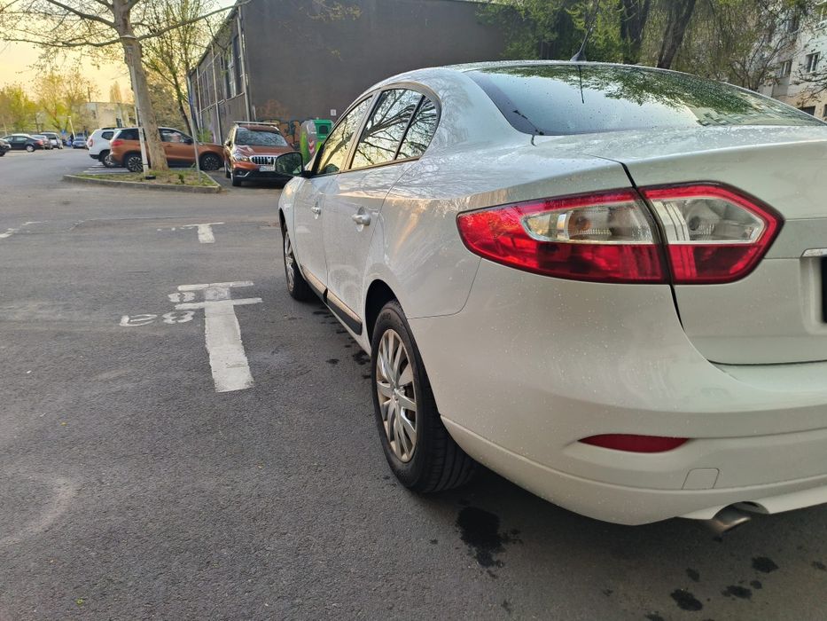 RENAULT Fluence 2016 — imagine 5