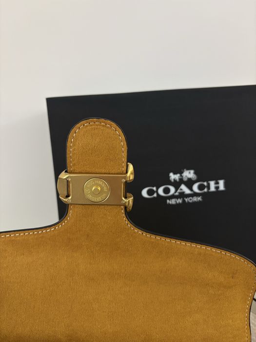 Чанта COACH бял цвят