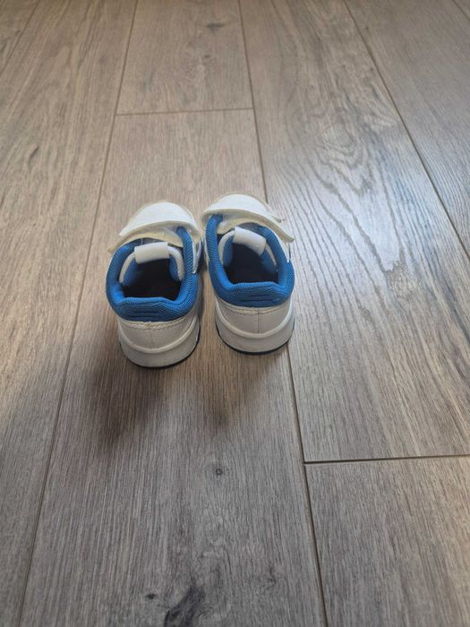 Маратонки Адидас