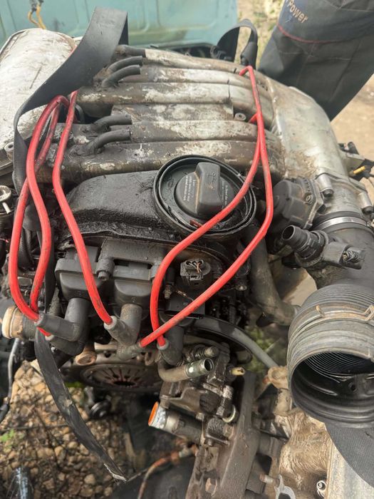 двигател 2.3 vr 5 AGZ VW GOLF VR 5 BORA VR5 ЦЯЛ ИЛИ НА ЧАСТИ