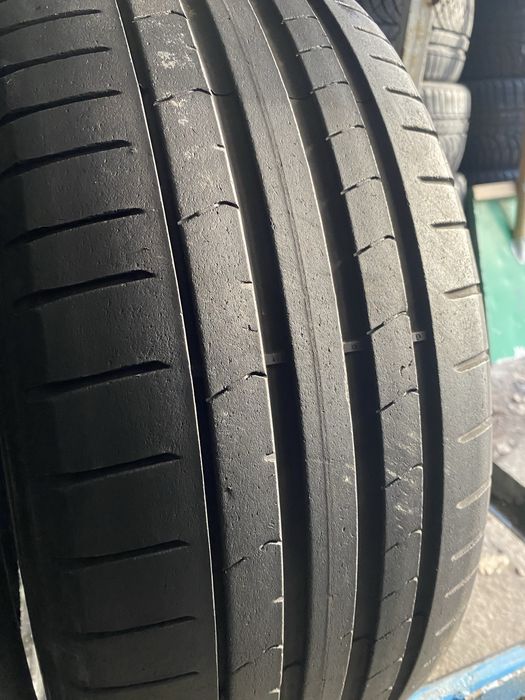 225/40/19 пара бу пирелли