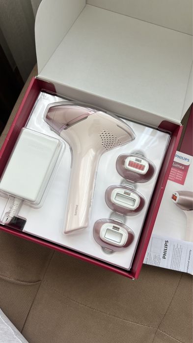 Philips Lumea IPL Series 9900 – като нов, с гаранция и пълен комплект