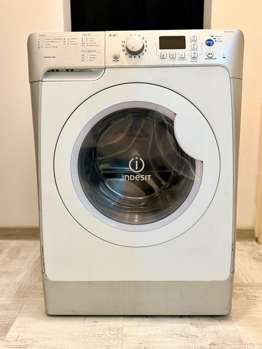 Masina de spalat cu uscator INDESIT