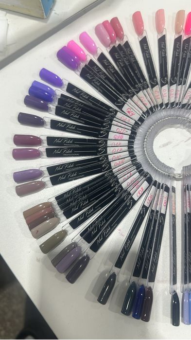 Маникюр с покрытием  от 2000