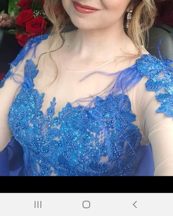 Vând rochie unicat lungă albastru marimea 40-42 cu corset