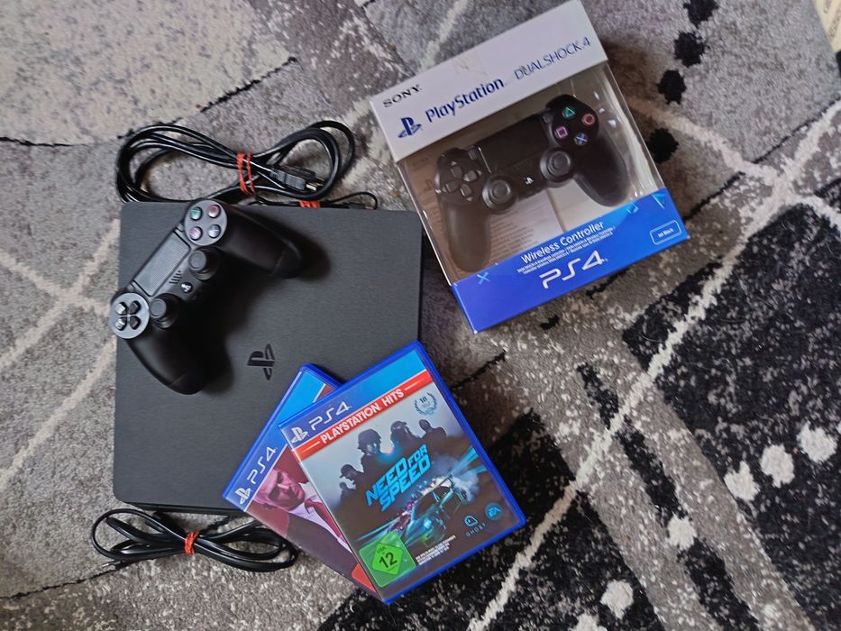 Ps4 Slim 500Gb+ Accesorii