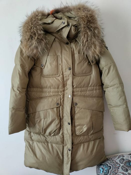 Пуховик зимний продам