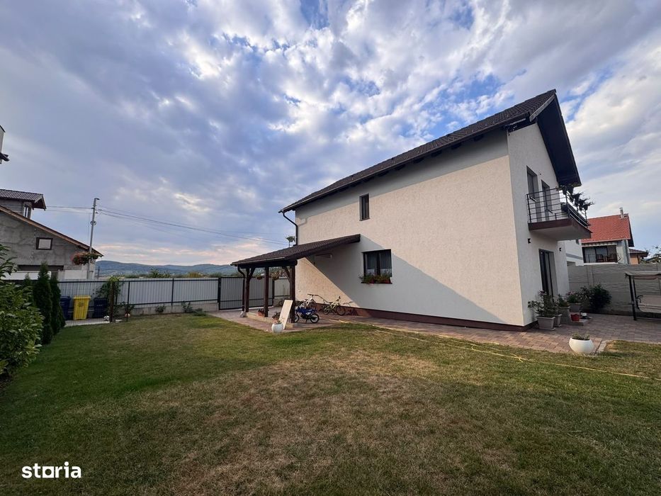 Casa individuala, carport, curte superba, Cristian, Sibiu