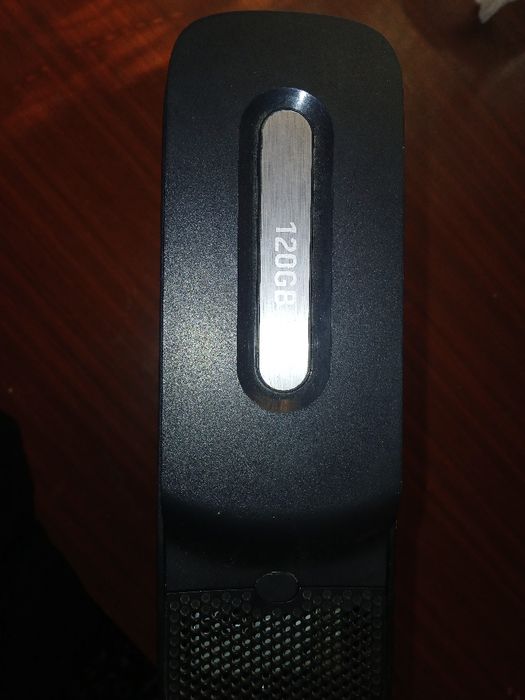 Xbox 360 xolati zor 2ta put 15+ disklar