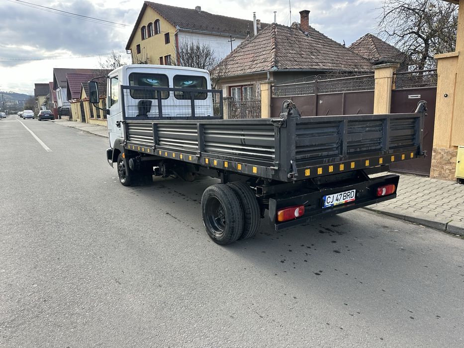 Vand nissan atleon basculabil pe 3 parti