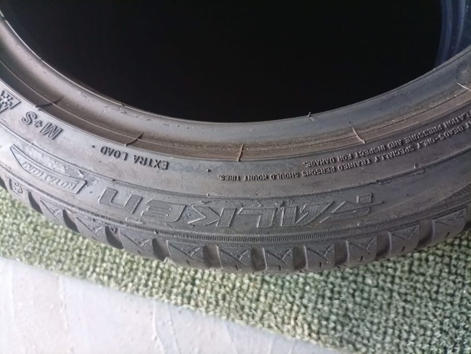 215 45 17 Falken m+s
