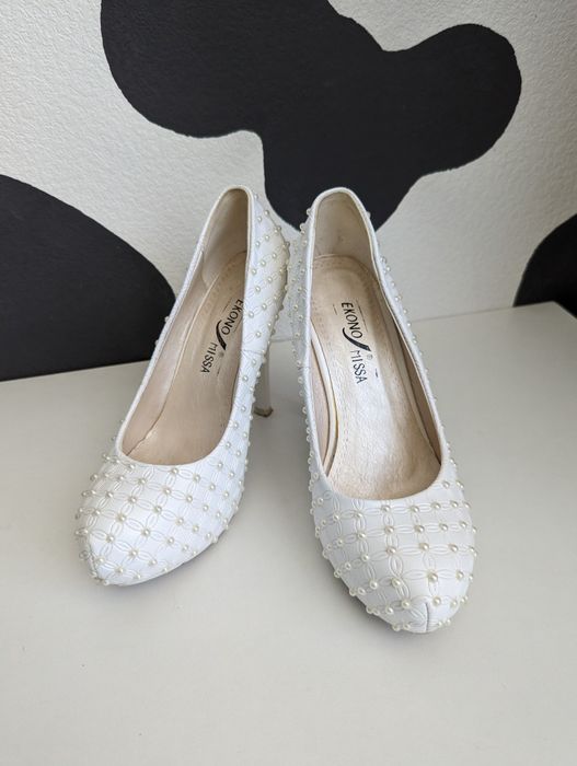 Продам туфельки размер 35