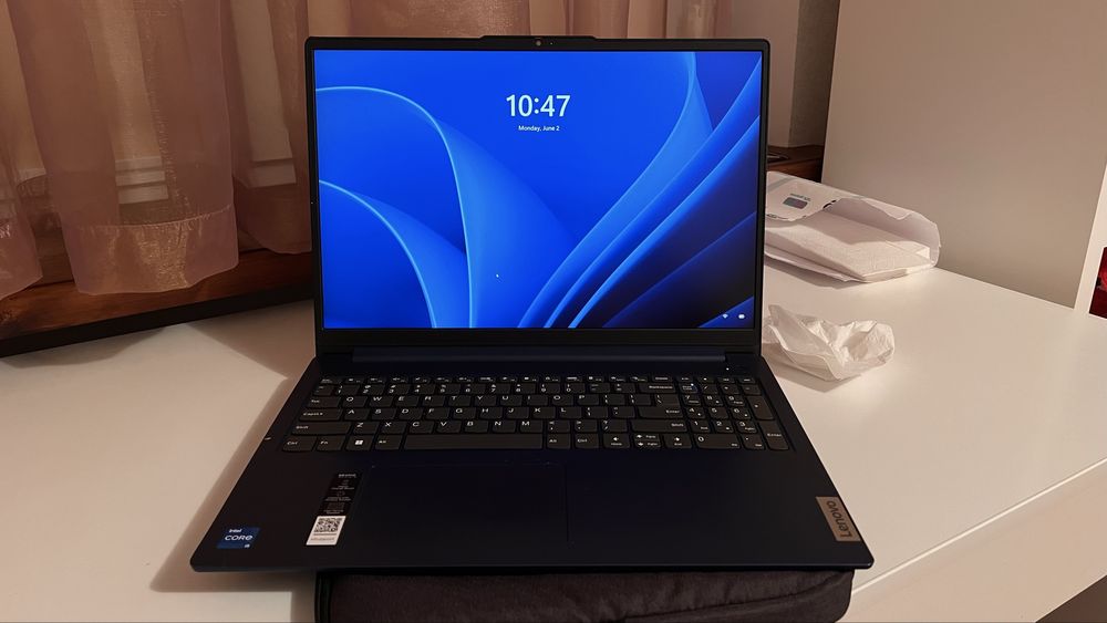 Laprop Lenovo -Intel core I5(Gen 12),16 GB RAM,SSD 477GB-windows 11 Pr