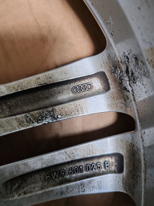 Джанти 5х112 R18  за  Audi оригиналниET-29