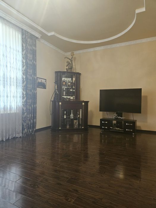 Дурмон махалласи евроуй 6 хона 6 сотих.