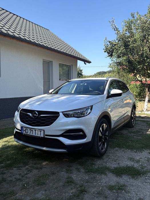 Opel Grandland X 2020