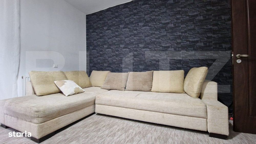 Apartament cu 3 camere, 68mp + 22mp depozitare, parcare, zona Porii — fotografia 1
