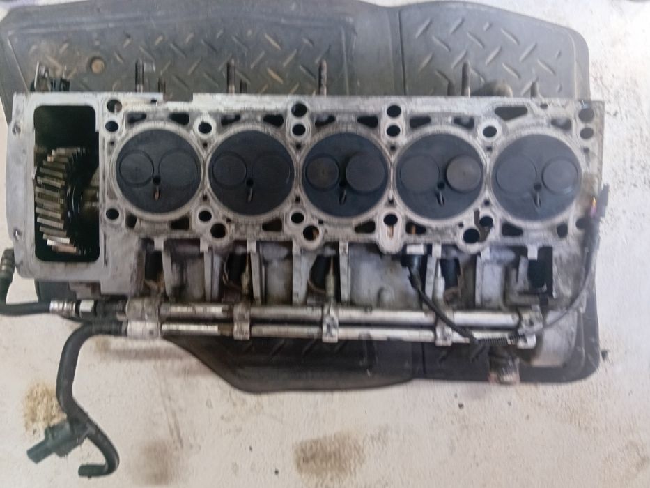 Chiuloasa motor 2.5 tdi vw touareg / T5 BAC/BLK/BPE/BPD/BNZ/AXD/AXEBPC/BLJ ETC