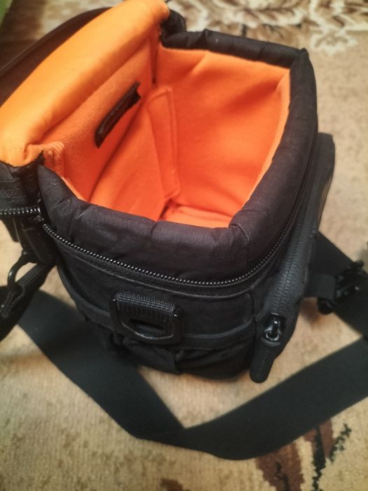 Продам фотоаппарат Nikon D3100