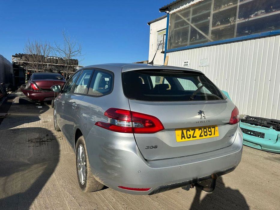 Dezmembrari Peugeot 308 2016 1.6HDi