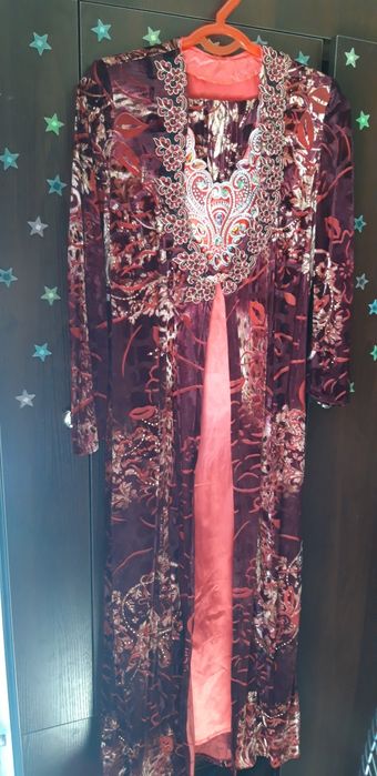 Национальная платье