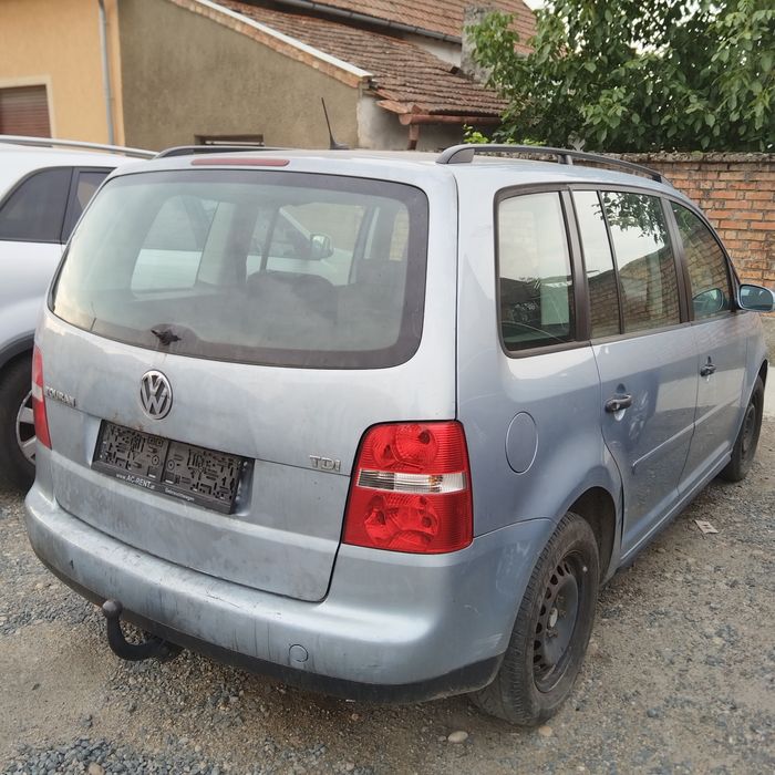 Stop stanga/dreapta Vw Touran an 2003-2008