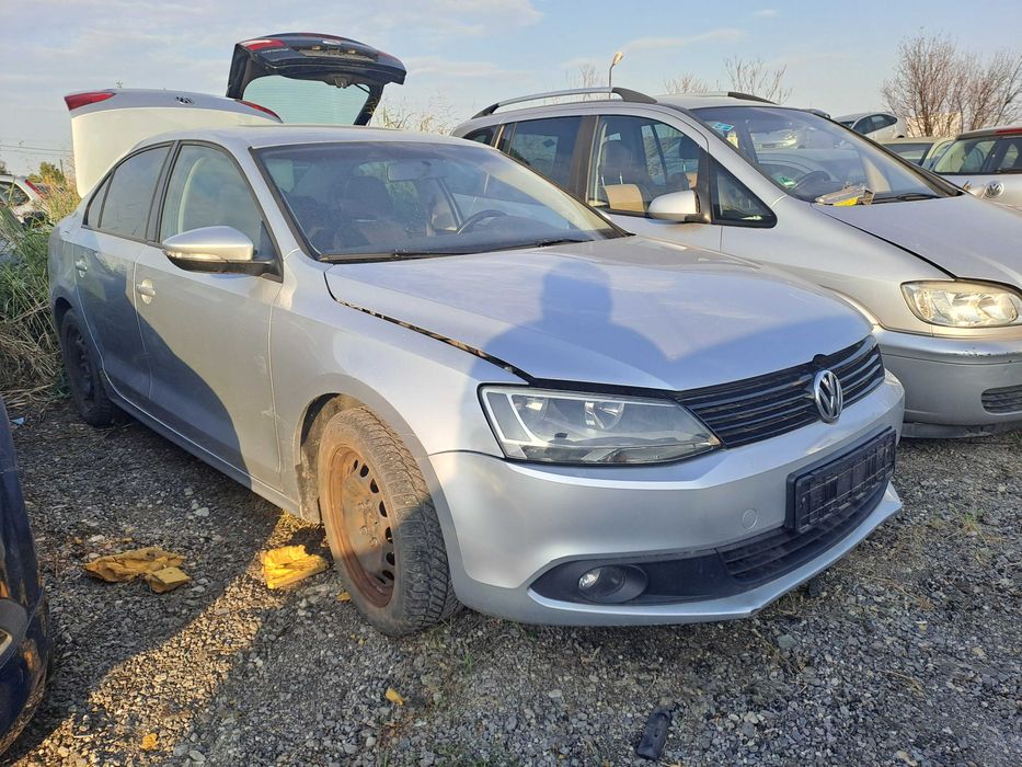 Bara Fata Usa stanga dreapta Vw Jetta jeta a6 2010-2014 culoare gri
