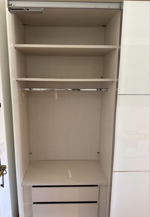 Dressing/Dulap 280/221/64 cm 3 usi culisante sticla alba si oglinda