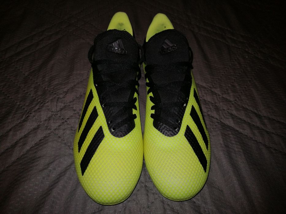 Adidas X18.3FJ-бутони